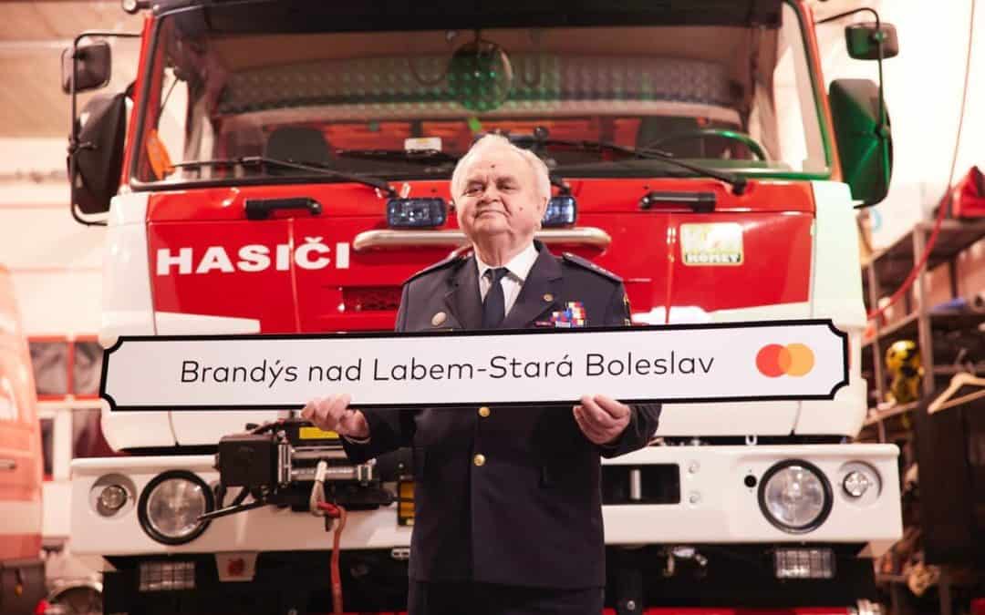 Ztracený čas při nakupování online: Češi stráví vyplňováním osobních údajů, adresy a čísla karty tři hodiny ročně 