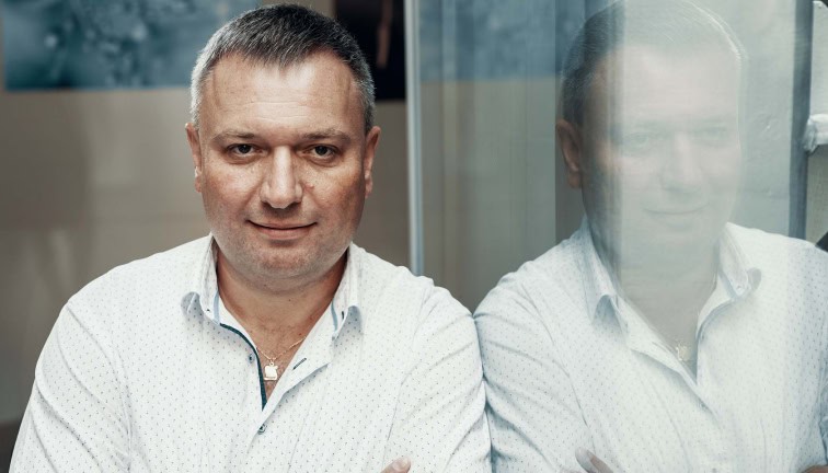 Češi se bojí investovat zejména kvůli ztrátě peněz, tvrdí Lukáš Blažek z Ronda Invest
