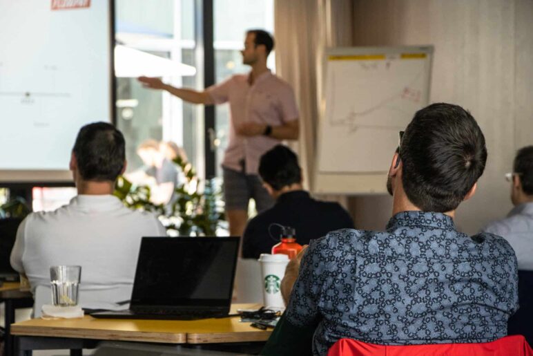 Nakopněte svůj startup na Bootcampu od Seed Starteru České spořitelny