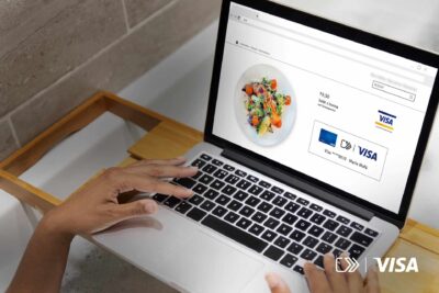Black Friday - Čtvrtina Čechů zaplatí nákupy chytrými telefony, dle dat Visa