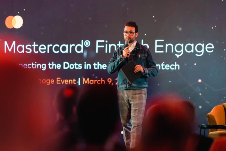 Mastercard Fintech Engage ukázal budoucnost světa finančních technologií. Vítězem jsou 4Trans Factoring a Resistant AI