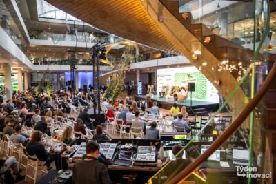 Startupy, investoři a&nbsp;umělá inteligence. Praha přivítá desátý Týden inovací