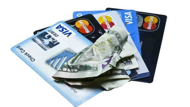 Kreditni karta - prvni FinTech